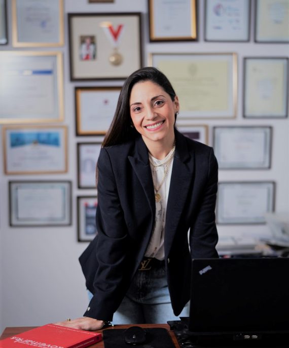 Alicia Barco Alicia Barco